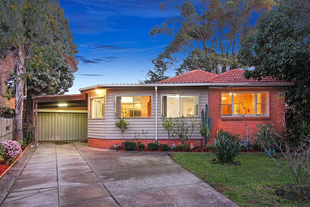 6 Kaybrook Court, OAKLEIGH SOUTH VIC 3167, Oakleigh South - Thumbnail 2