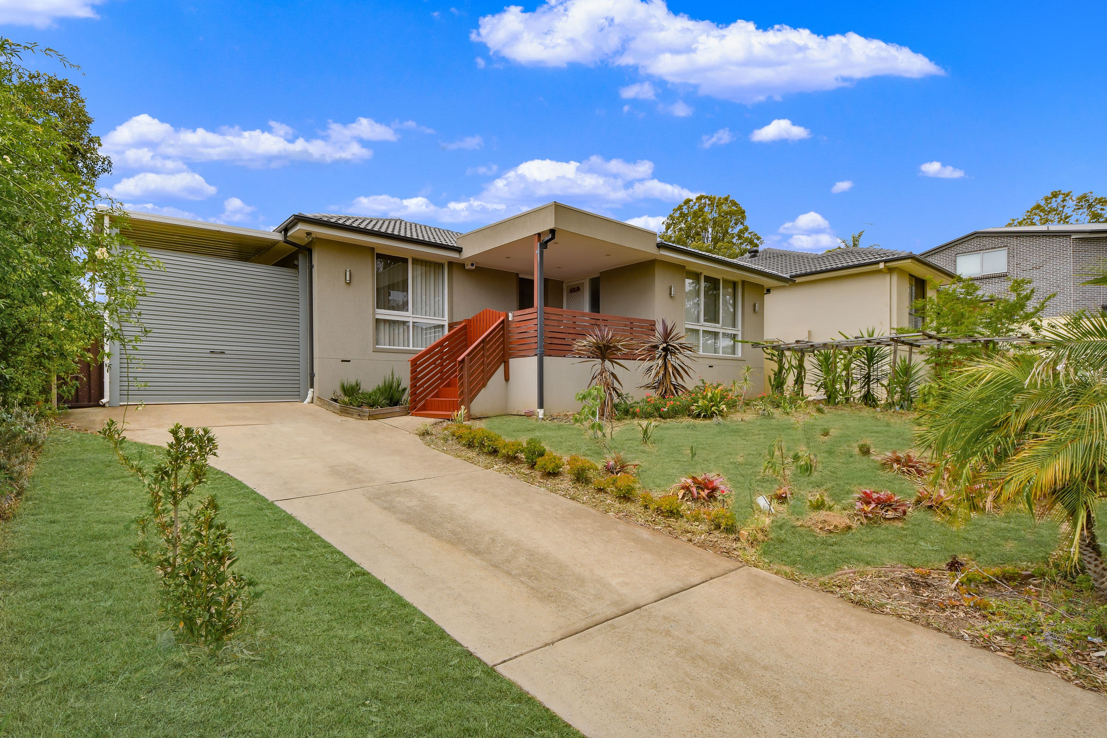 7 Spumante Close, Eschol Park - Image 1