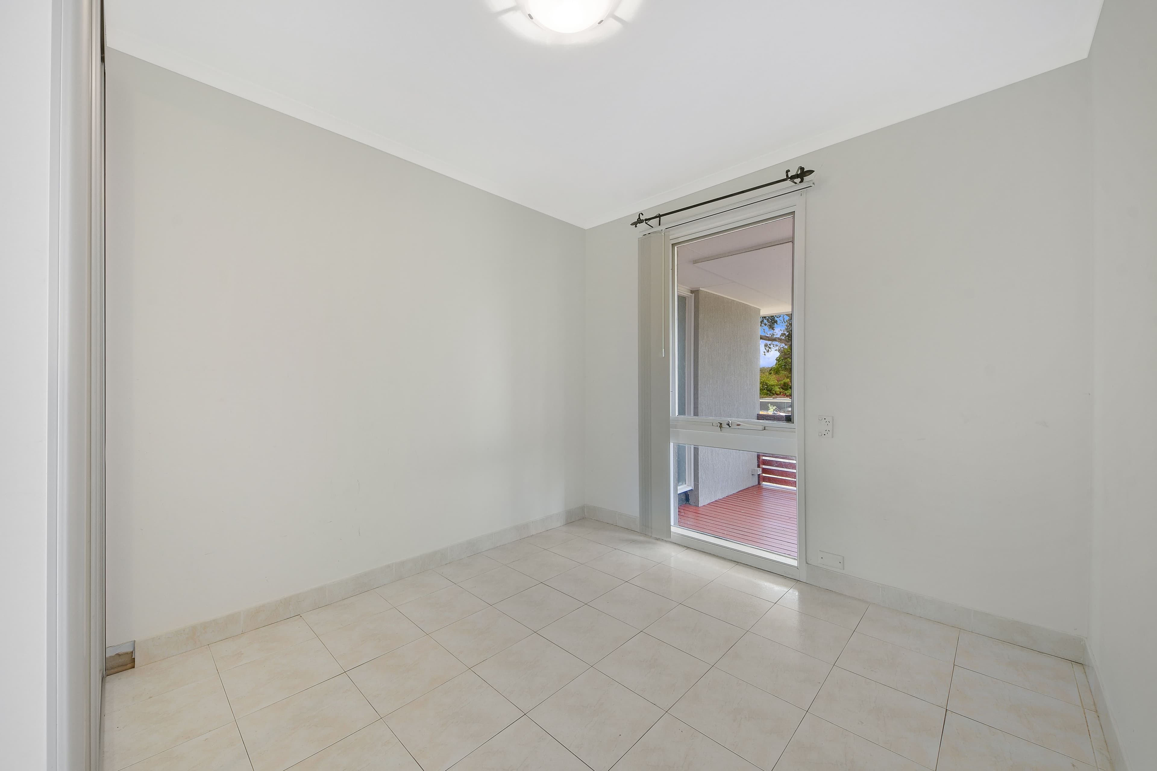 7 Spumante Close, Eschol Park - Thumbnail 7