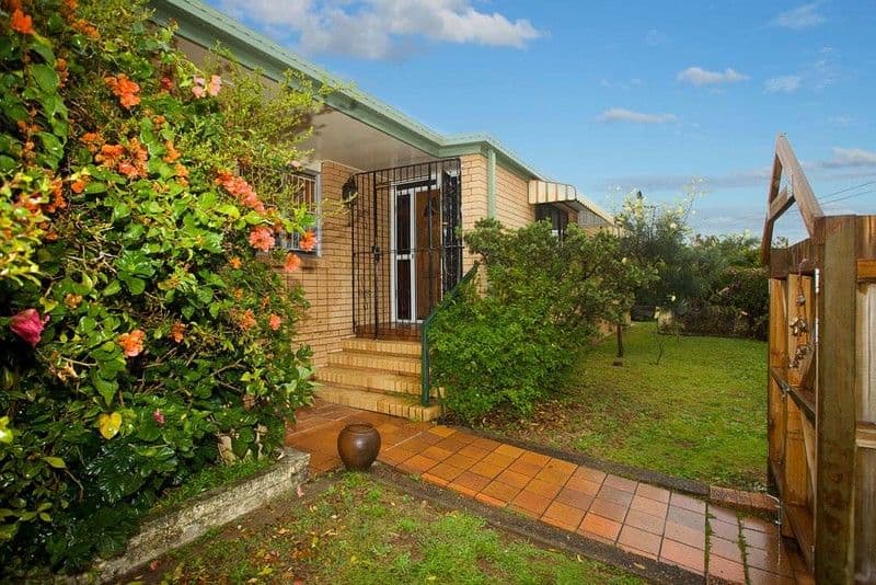 28 Grenoble Street, THE GAP QLD 4061, The Gap - Image 1