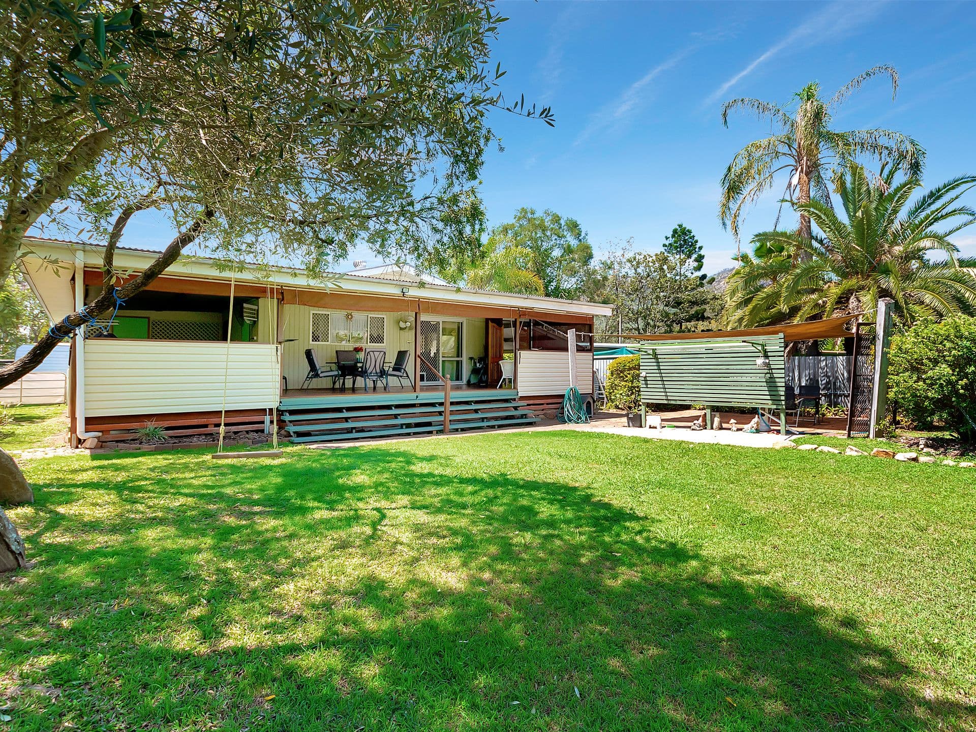 8 Barbour Street, Esk QLD 4312, Esk - Thumbnail 2
