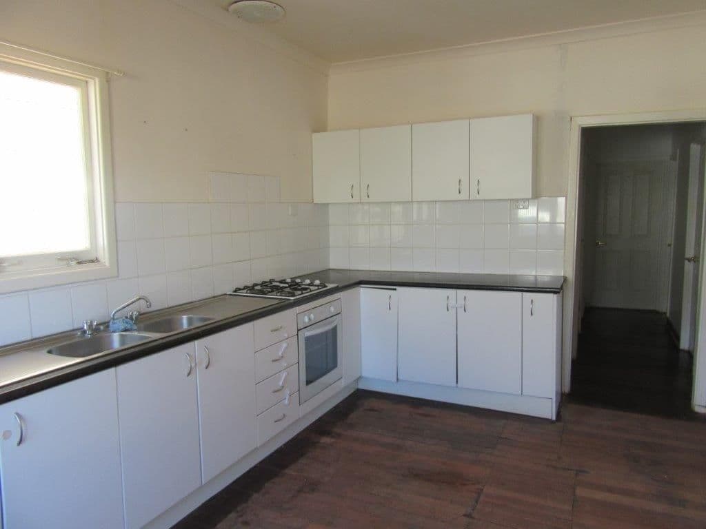 26 Railway Avenue, Carnamah WA 6517, Carnamah - Thumbnail 3
