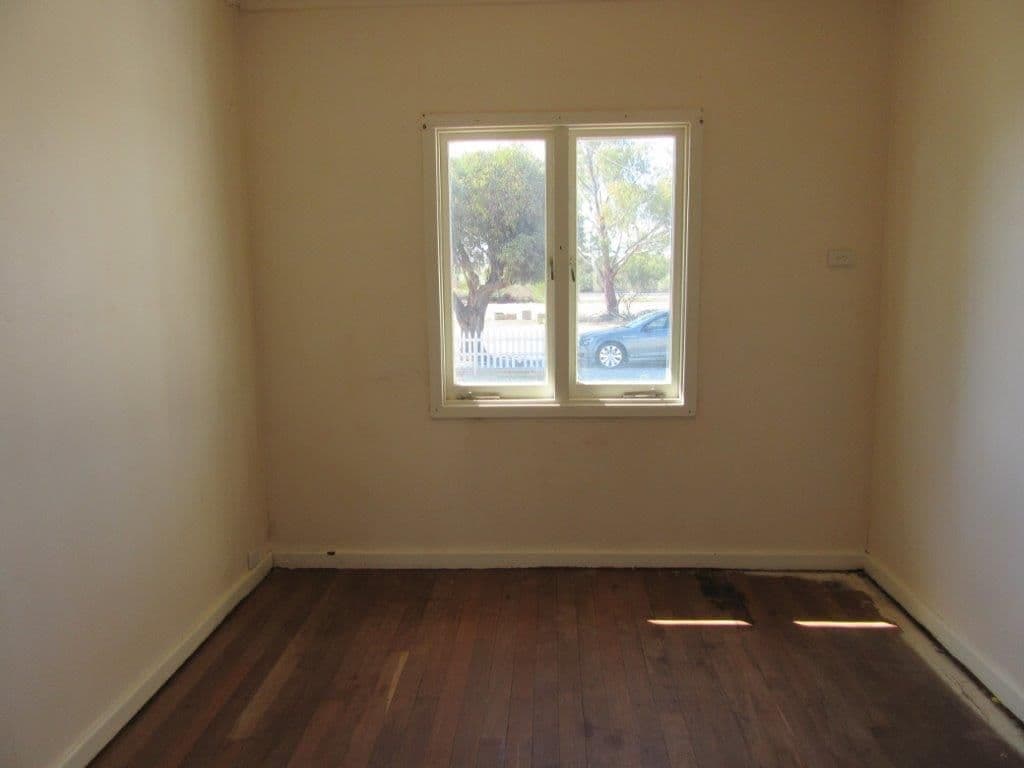 26 Railway Avenue, Carnamah WA 6517, Carnamah - Thumbnail 8