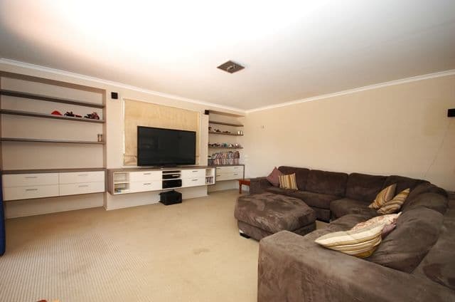 340 Warburton Highway, WANDIN NORTH VIC 3139, Wandin North - Thumbnail 4