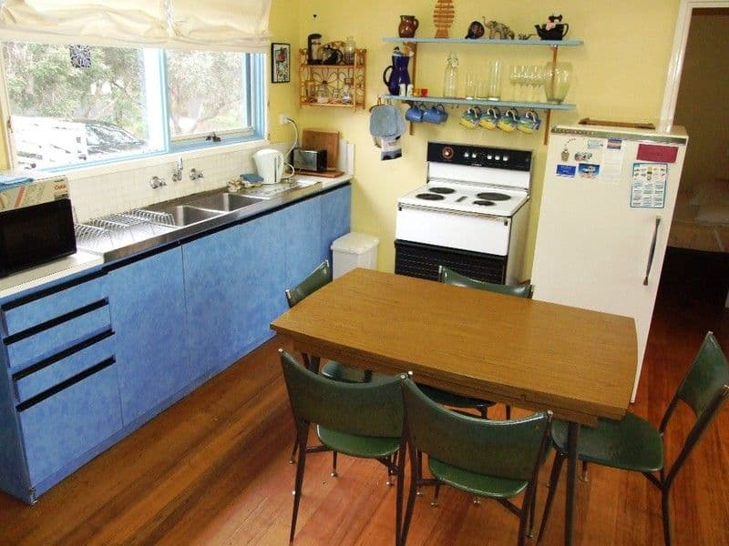 18 Hobsons Parade, COWES VIC 3922, Cowes - Thumbnail 2