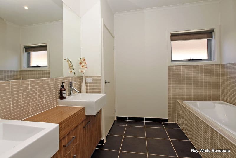 27 Buick Crescent, MILL PARK VIC 3082, Mill Park - Thumbnail 5