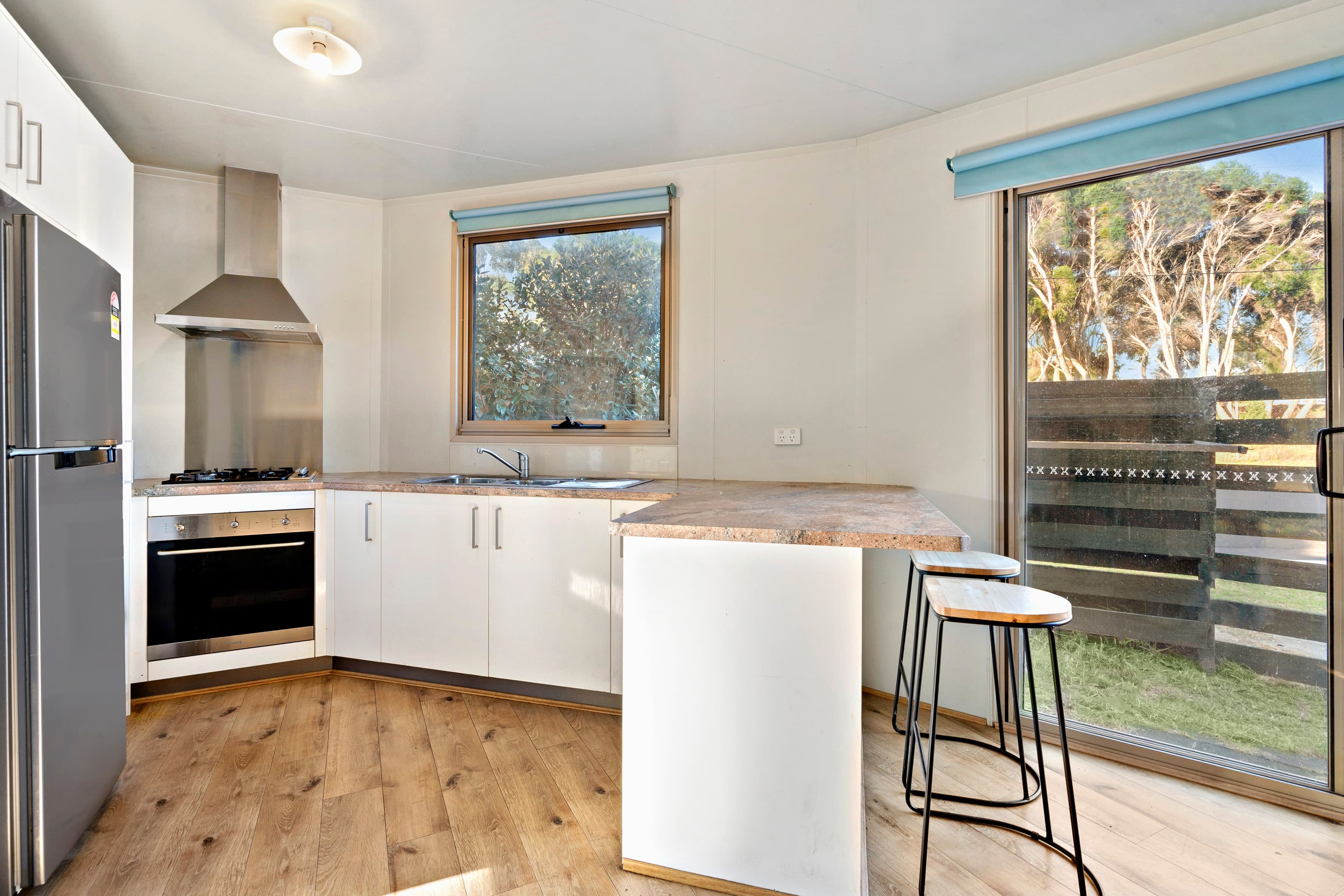 49 Washington Drive, Oakleigh South VIC 3167, Oakleigh South - Thumbnail 4