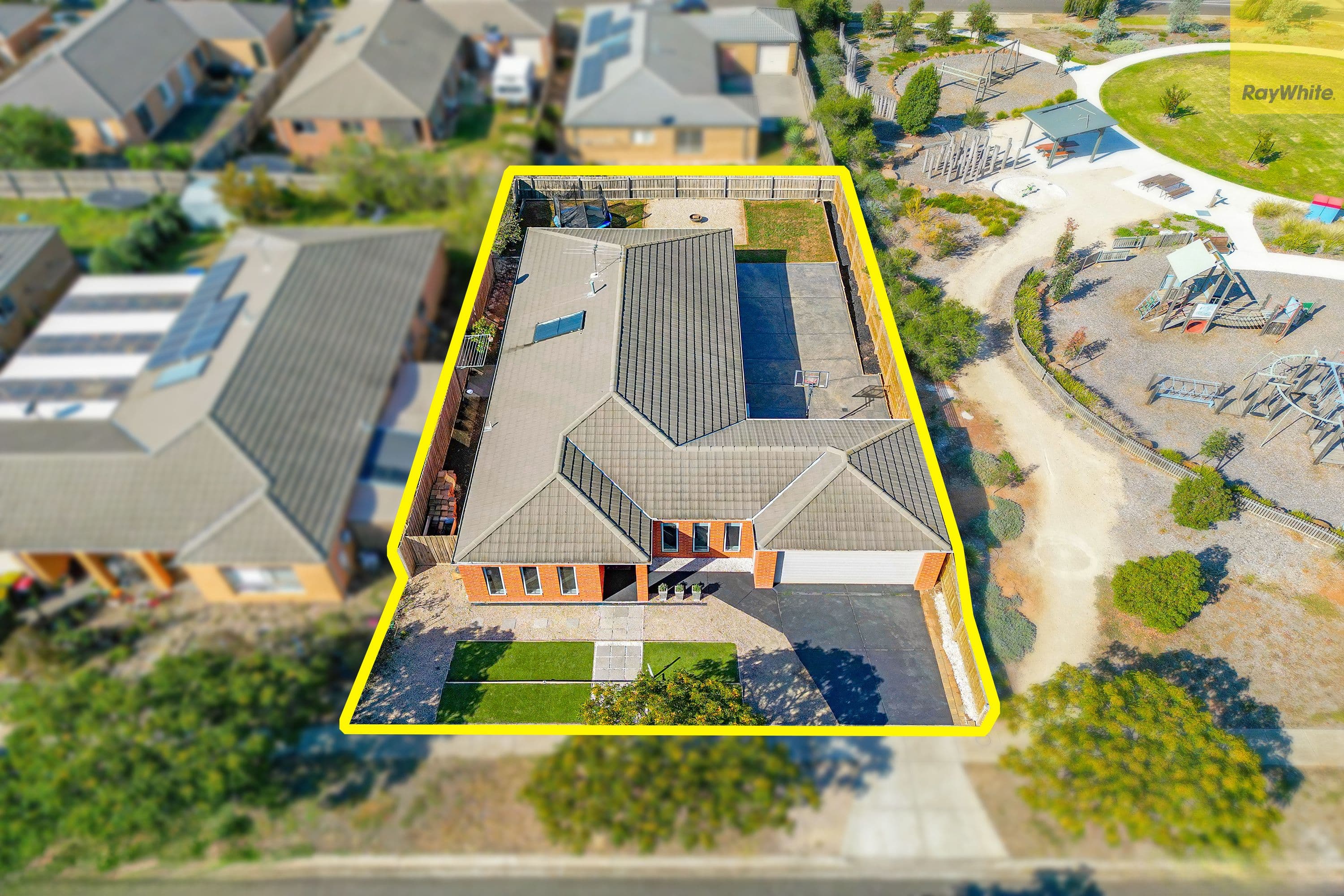 43 Harry Vallence Drive, Maddingley VIC 3340, Maddingley - Thumbnail 2