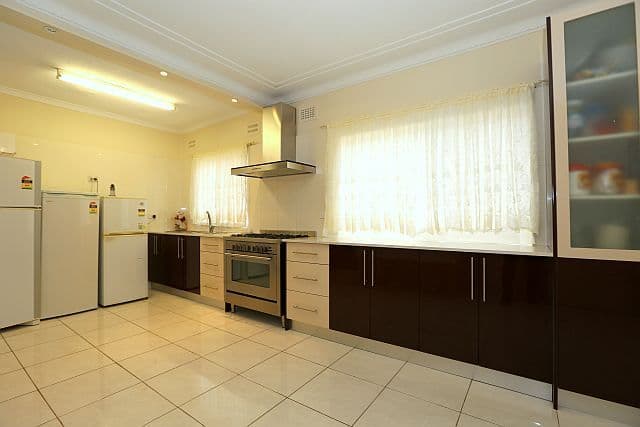 30 Hebe Street, GREENACRE NSW 2190, Greenacre - Thumbnail 4