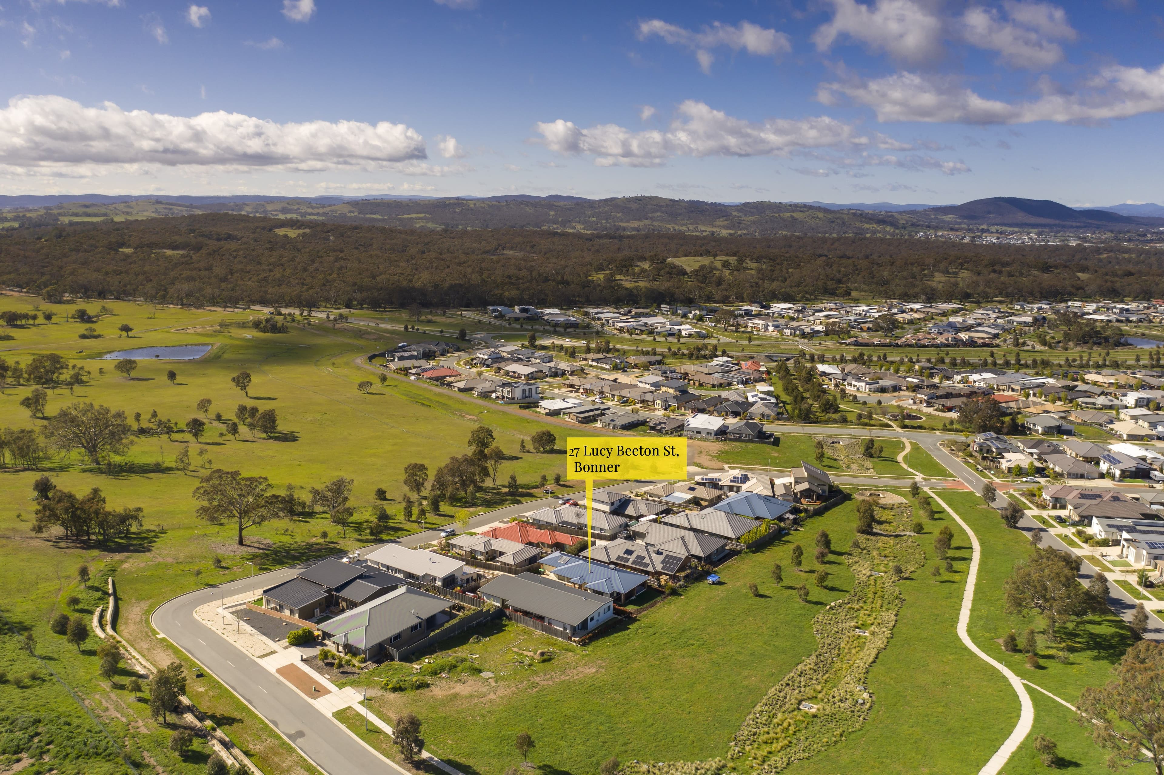 27 Lucy Beeton Crescent, Bonner ACT 2914, Bonner - Thumbnail 2