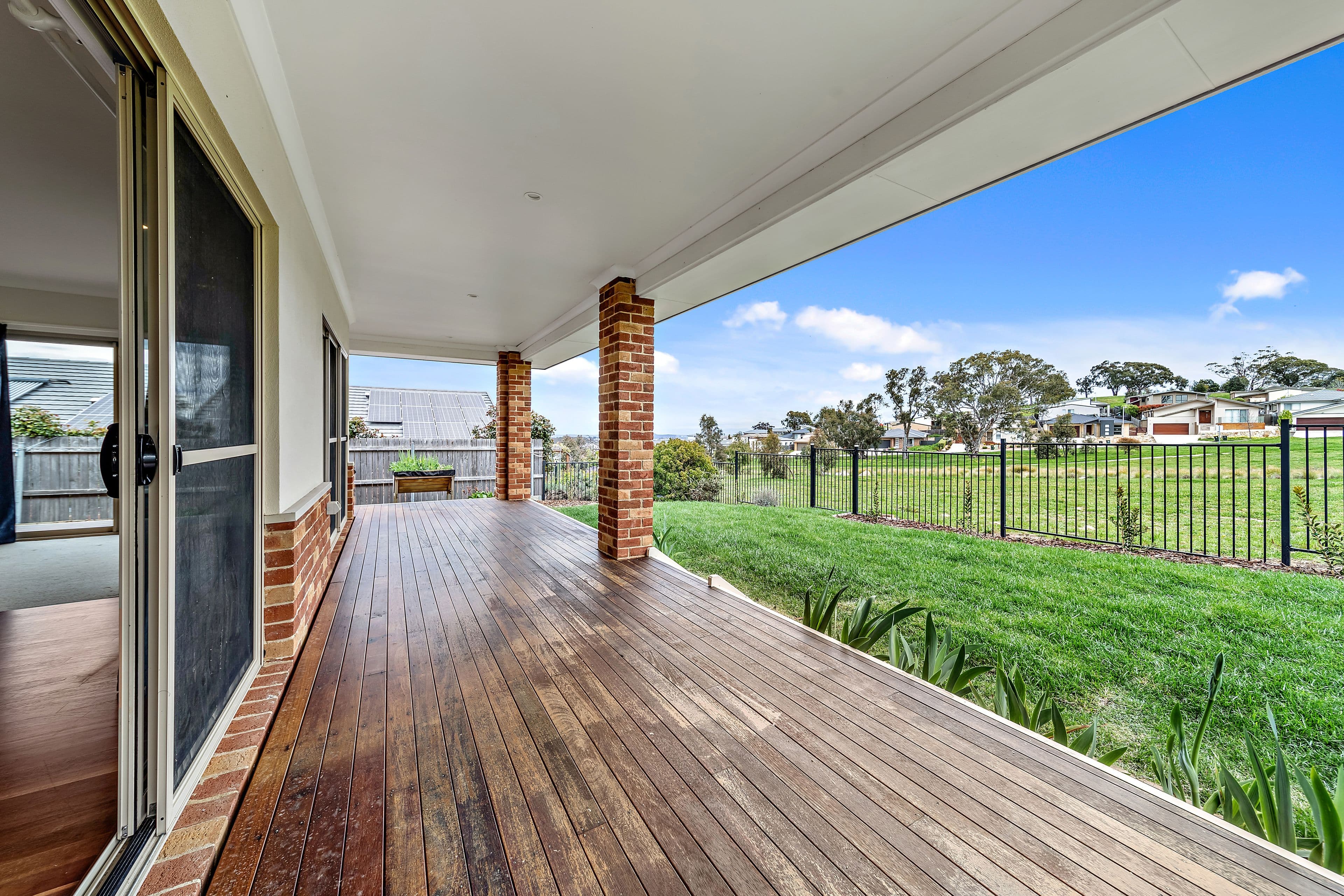 27 Lucy Beeton Crescent, Bonner ACT 2914, Bonner - Thumbnail 5