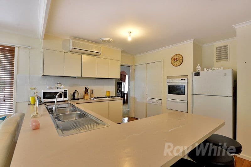 39 Chestnut Avenue, FERNTREE GULLY VIC 3156, Ferntree Gully - Thumbnail 5