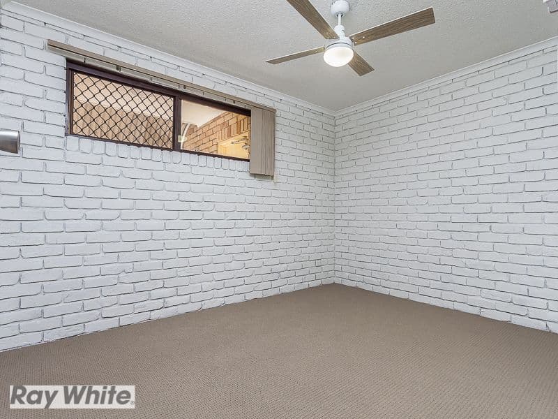 24 Dixon Street, Strathpine QLD 4500, Strathpine - Thumbnail 7