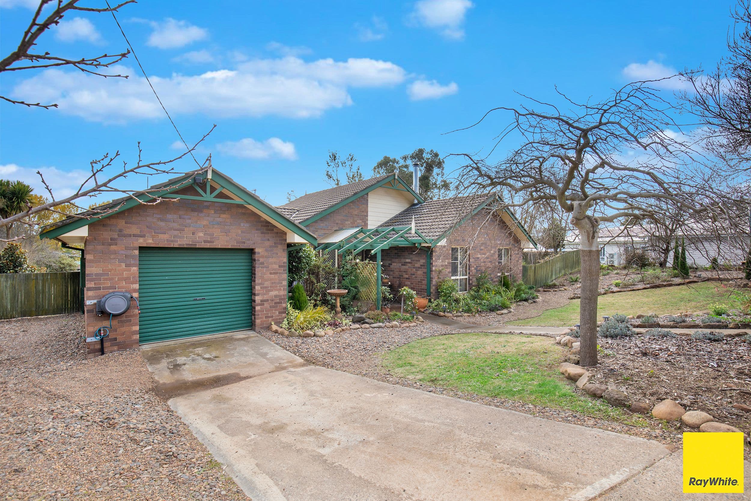 8 Pearson Street, Guyra NSW 2365, Guyra - Image 1