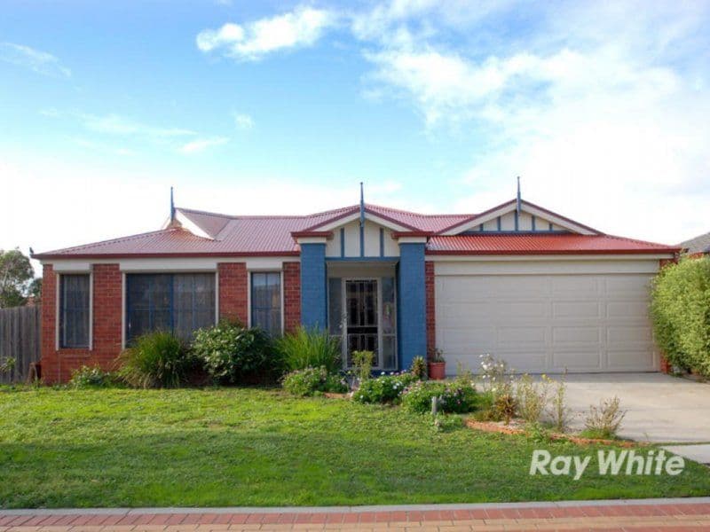 4 Ganton Grove, CRANBOURNE VIC 3977, Cranbourne - Image 1