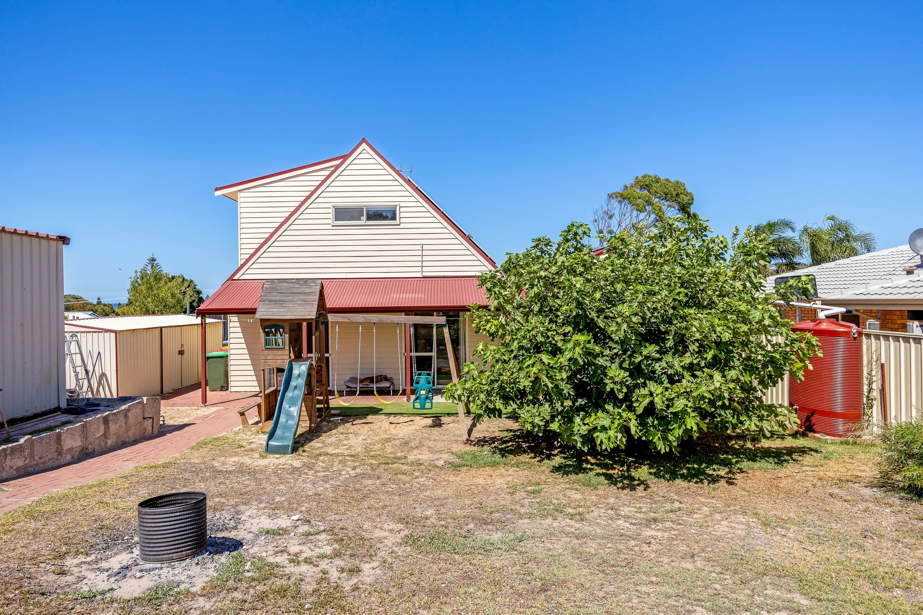 74 Whitfield Drive, Two Rocks WA 6037, Two Rocks - Thumbnail 3