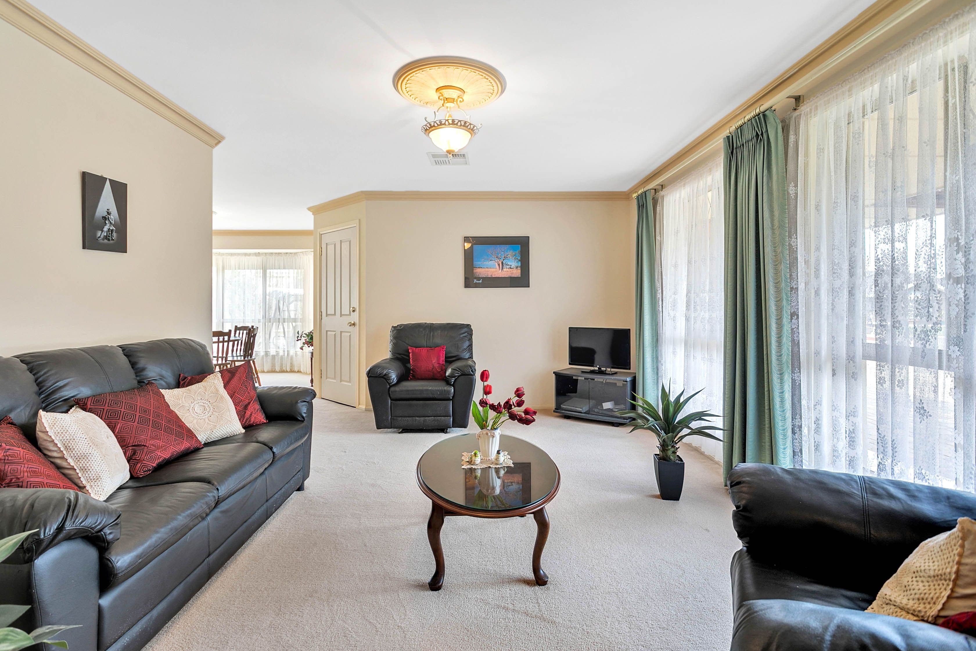 11 Garwood Avenue, Strathalbyn SA 5255, Strathalbyn - Thumbnail 4