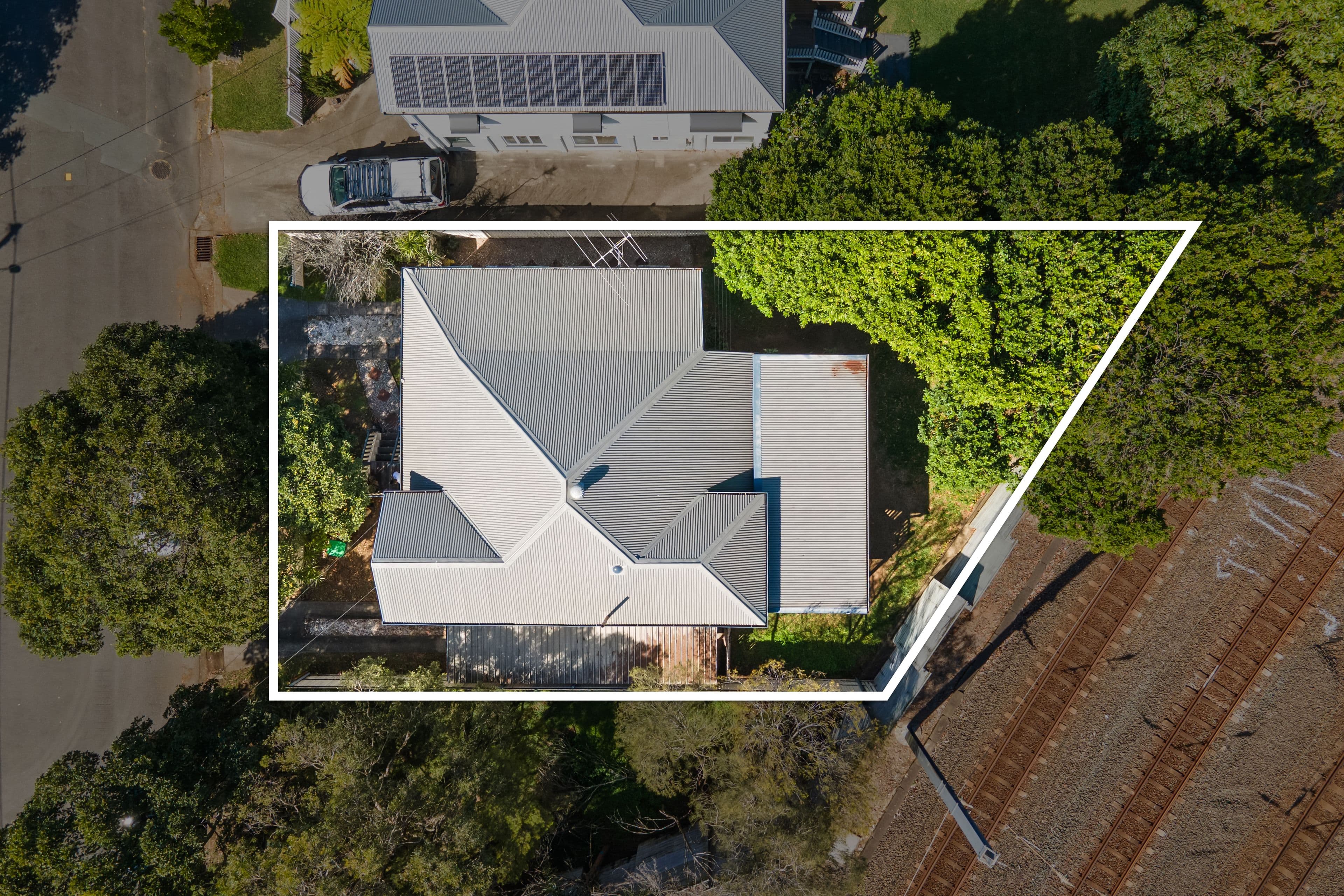 8 Thomas Street, Clayfield QLD 4011, Clayfield - Thumbnail 3