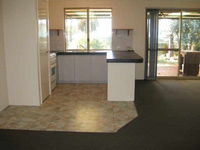 3 Oldenburg Pass, STRATTON WA 6056, Stratton - Image 1