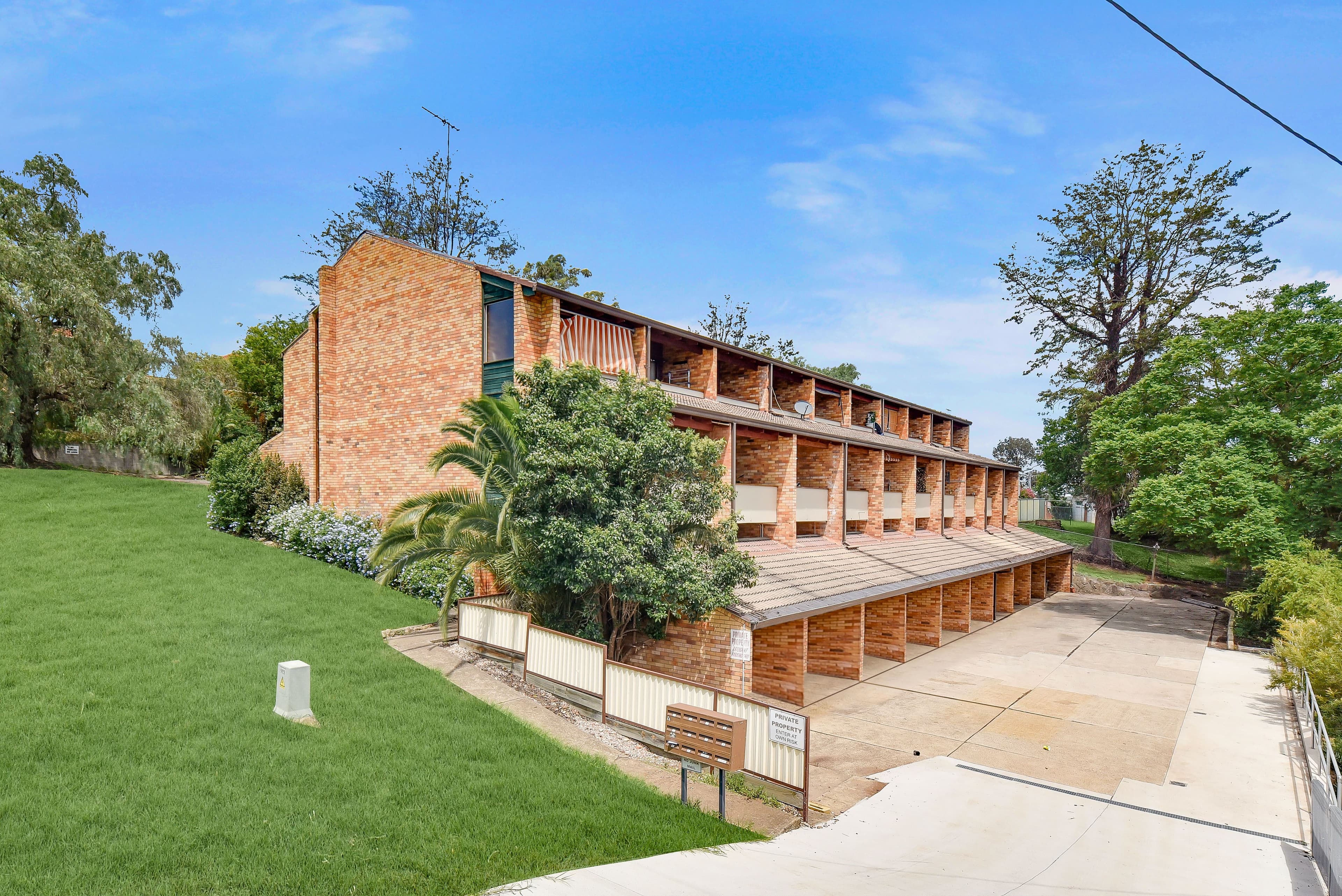 49 Sturt Street, Campbelltown NSW 2560, Campbelltown - Thumbnail 2