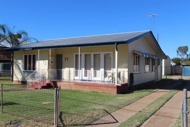18 Walter Street, CHARLEVILLE QLD 4470, Charleville - Image 1