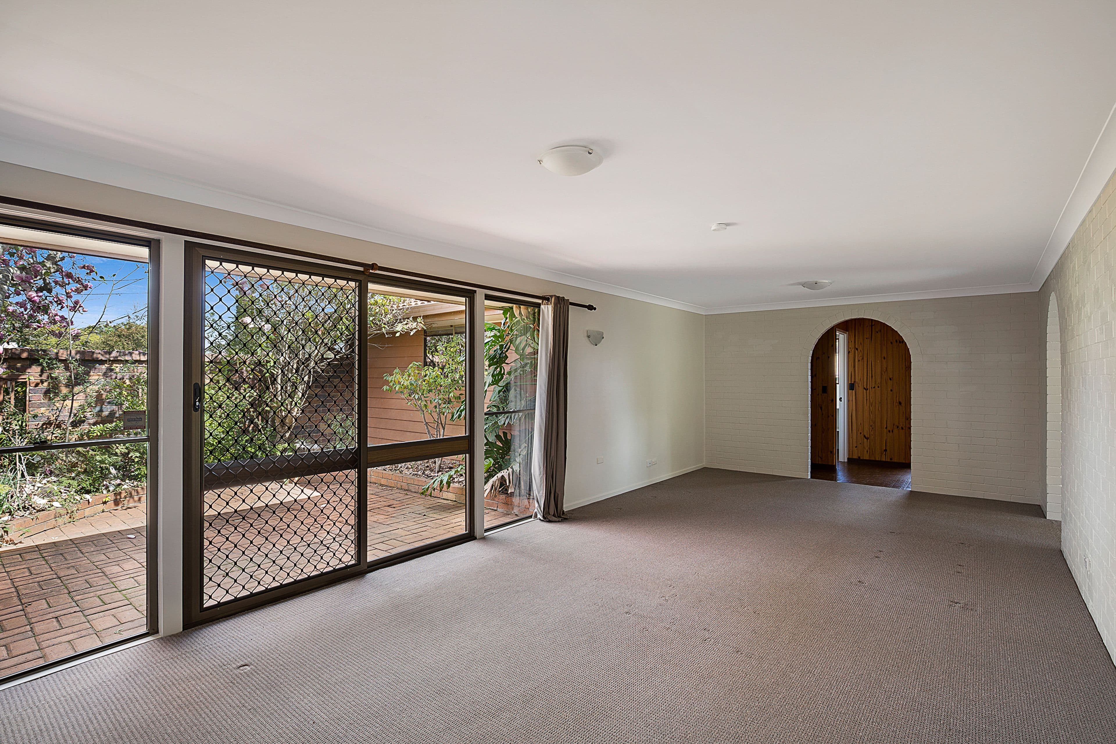 27 Lotus Crescent, Centenary Heights QLD 4350, Centenary Heights - Thumbnail 2