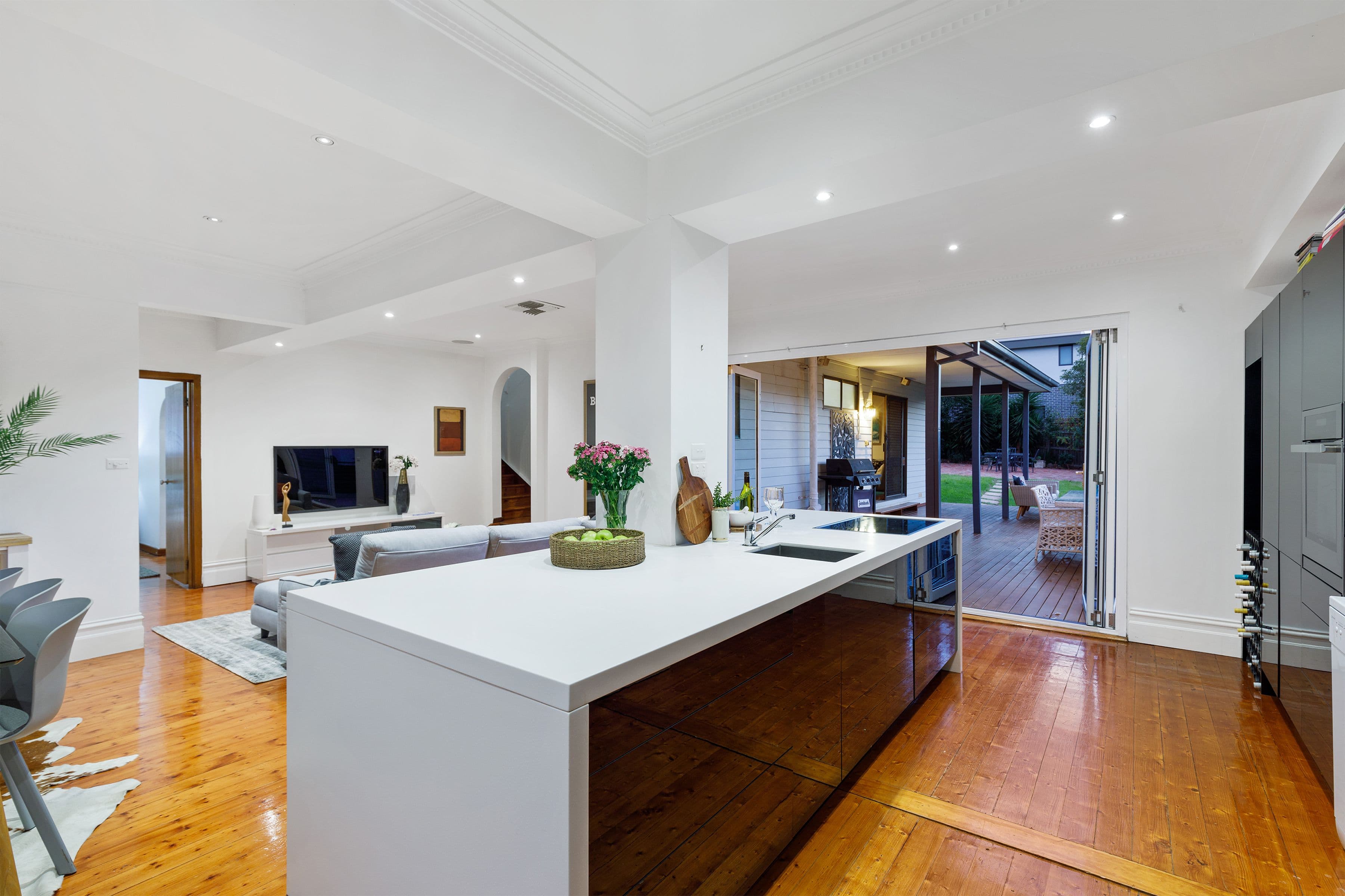 33 Fenacre Street, Strathmore VIC 3041, Strathmore - Thumbnail 2