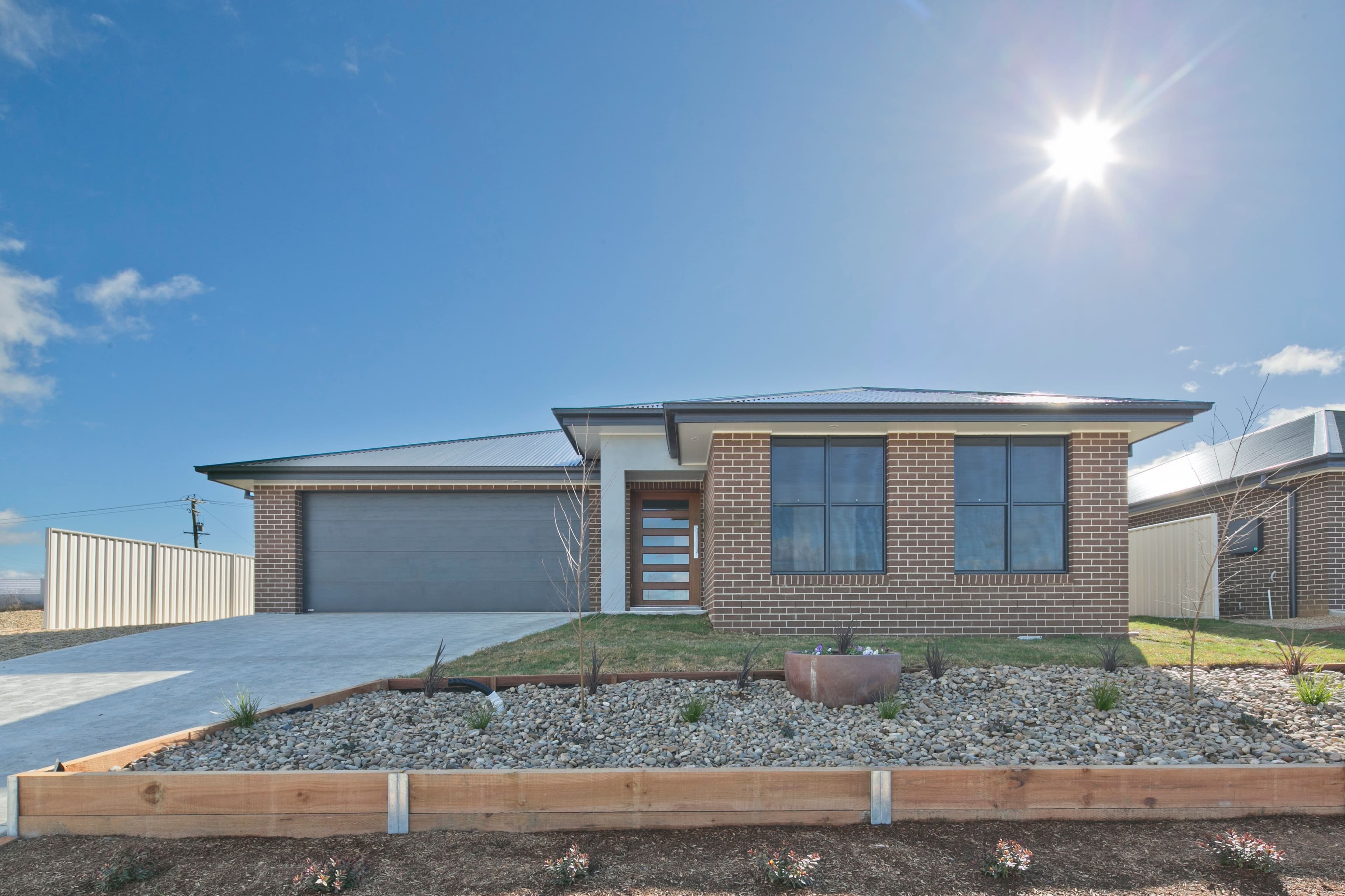12 Quiberon Way, Goulburn - Image 1