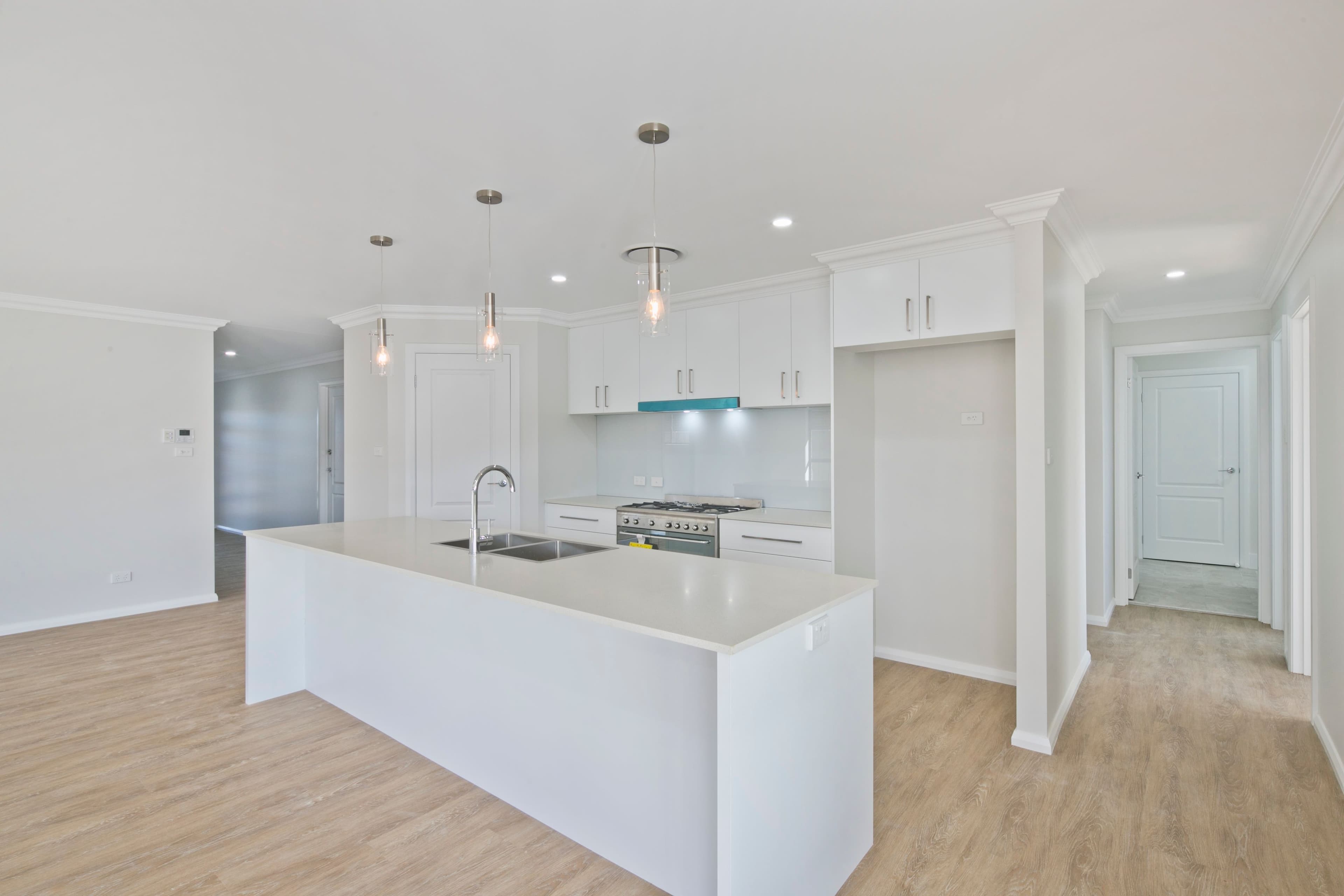 12 Quiberon Way, Goulburn - Thumbnail 3