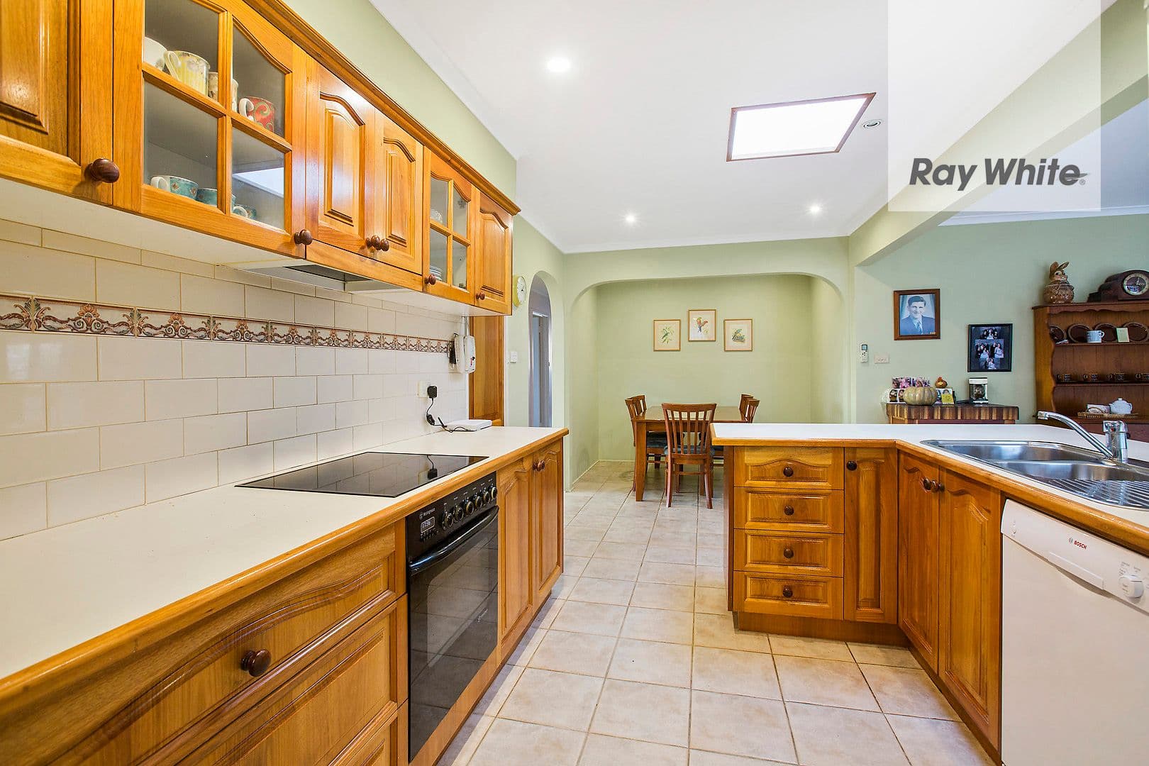 9 Edro Court, Bundoora VIC 3083, Bundoora - Thumbnail 3