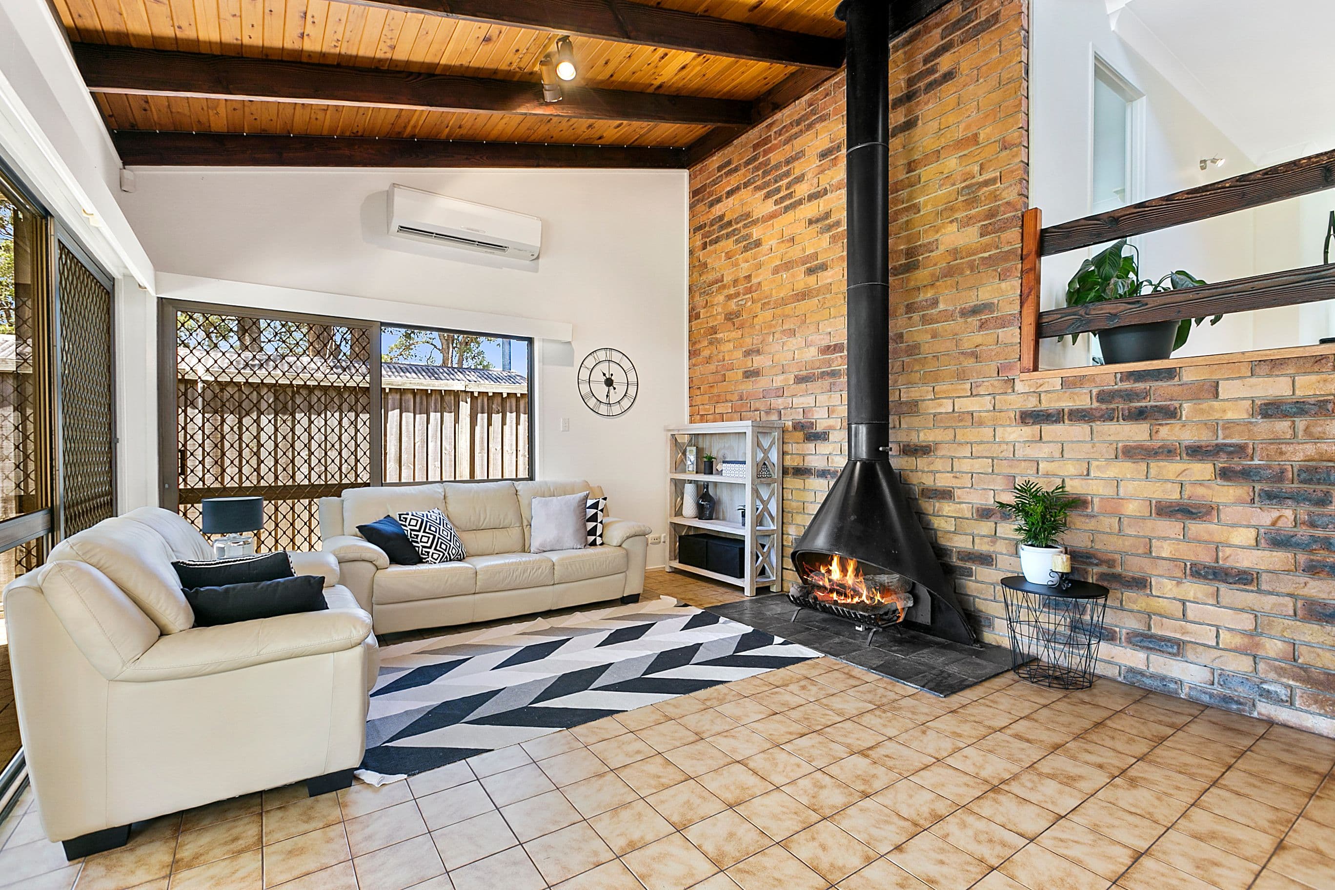 26 Glencoe Avenue, Tarragindi QLD 4121, Tarragindi - Image 1