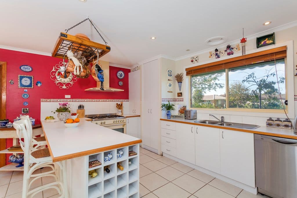 21 Gloucester Street, GROVEDALE VIC 3216, Grovedale - Thumbnail 3