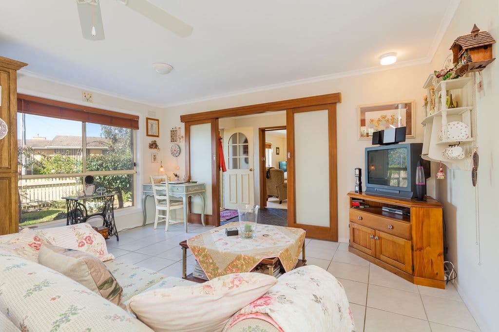 21 Gloucester Street, GROVEDALE VIC 3216, Grovedale - Thumbnail 8