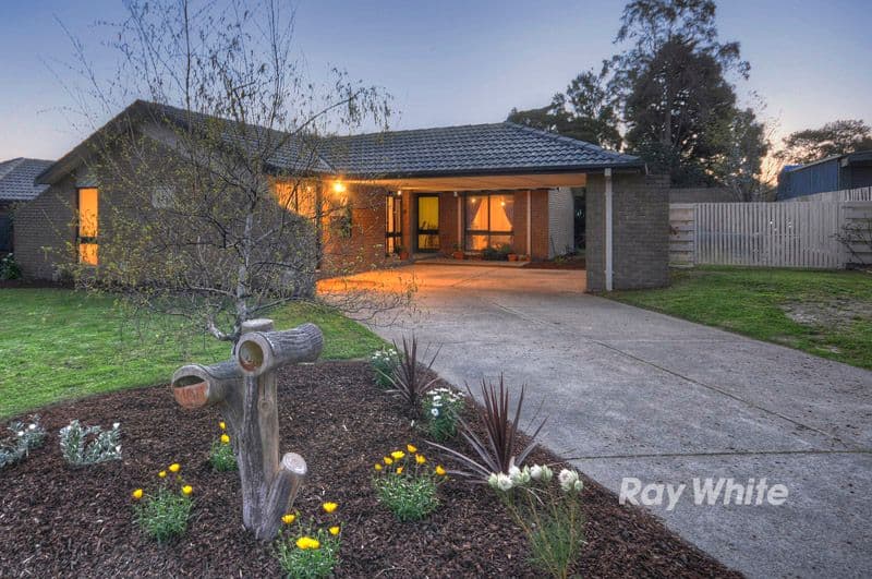 19 Hartington Drive, WANTIRNA VIC 3152, Wantirna - Image 1