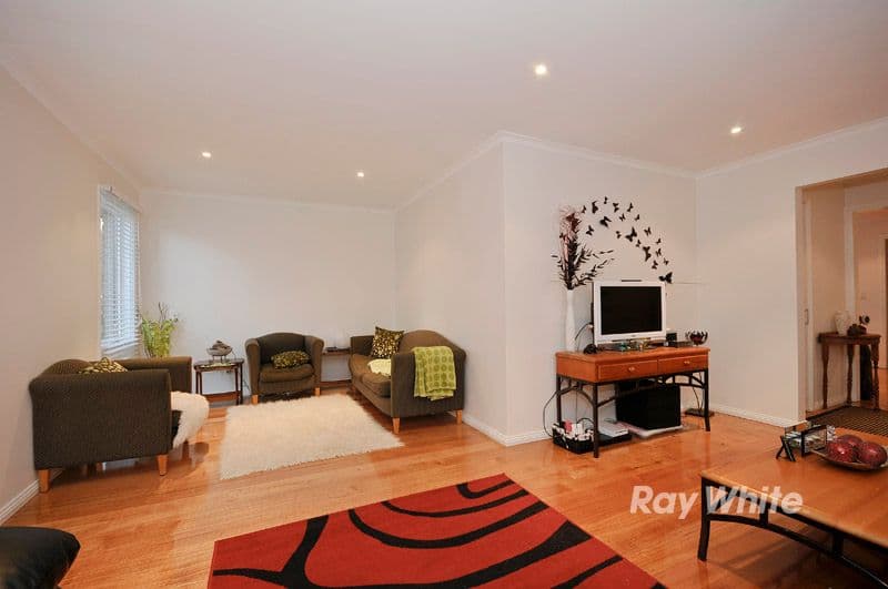 19 Hartington Drive, WANTIRNA VIC 3152, Wantirna - Thumbnail 5