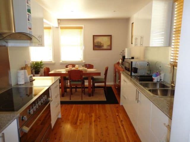 19 Dampier Crescent, FAIRFIELD WEST NSW 2165, Fairfield West - Thumbnail 2
