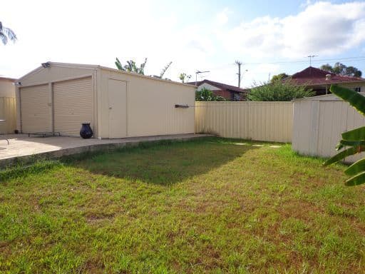 19 Dampier Crescent, FAIRFIELD WEST NSW 2165, Fairfield West - Thumbnail 8