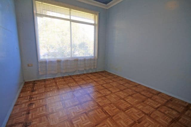 35 Myee Road, MACQUARIE FIELDS NSW 2564, Macquarie Fields - Thumbnail 6
