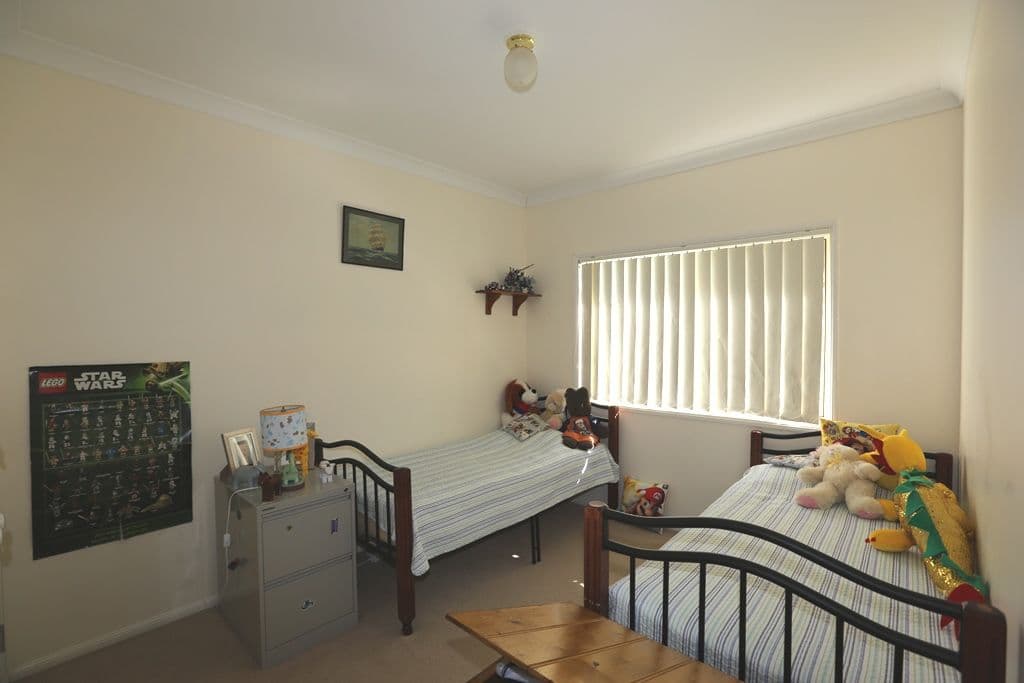 30 Dyson Drive, DARLING HEIGHTS QLD 4350, Darling Heights - Thumbnail 6