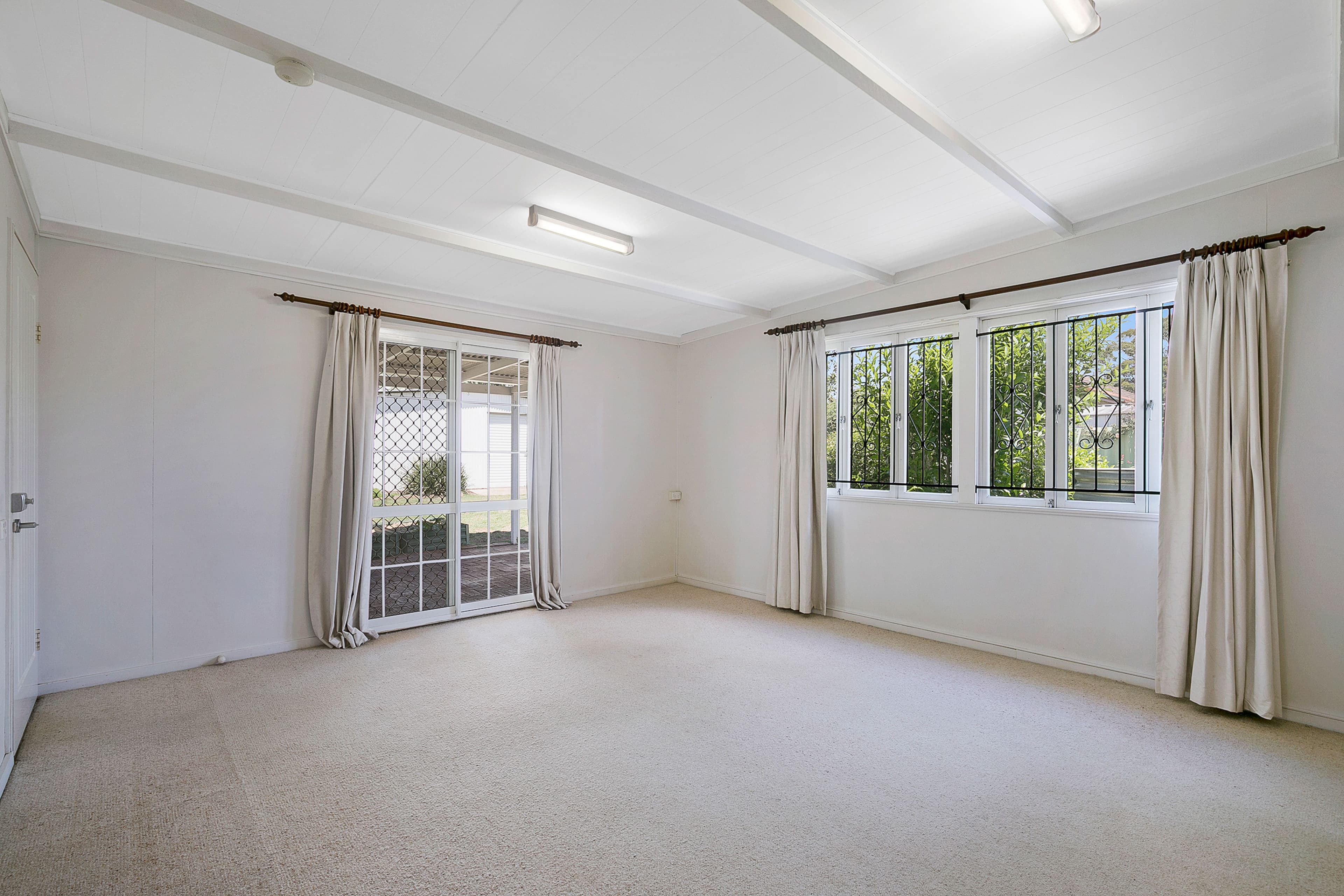 88 Mackenzie Street, Mount Lofty QLD 4350, Mount Lofty - Thumbnail 5