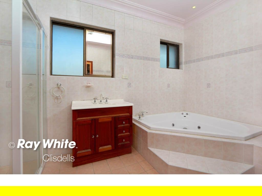 9 Kinsel Avenue, KINGSGROVE NSW 2208, Kingsgrove - Thumbnail 4