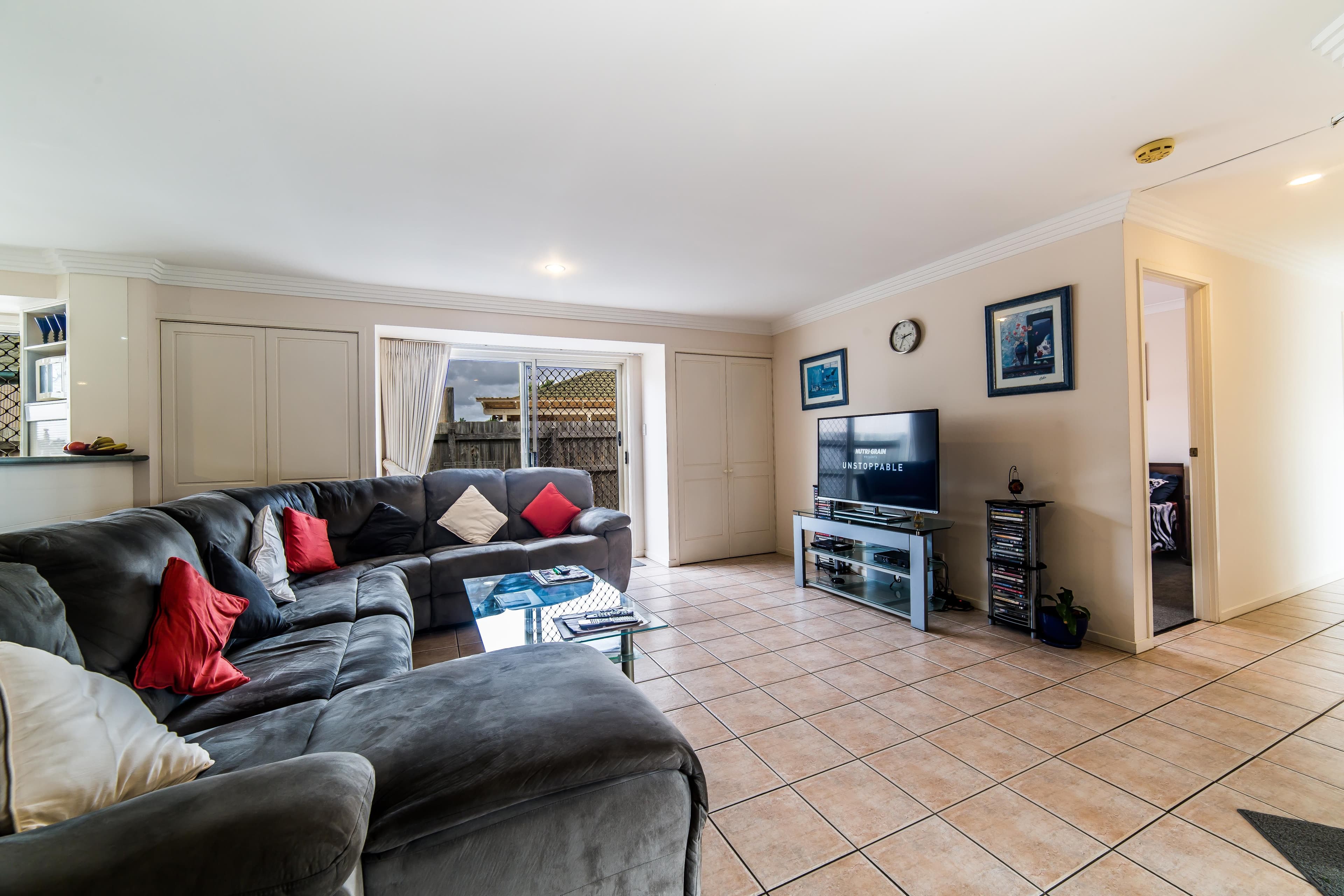 8 Bushlark Street, Varsity Lakes QLD 4227, Varsity Lakes - Thumbnail 6