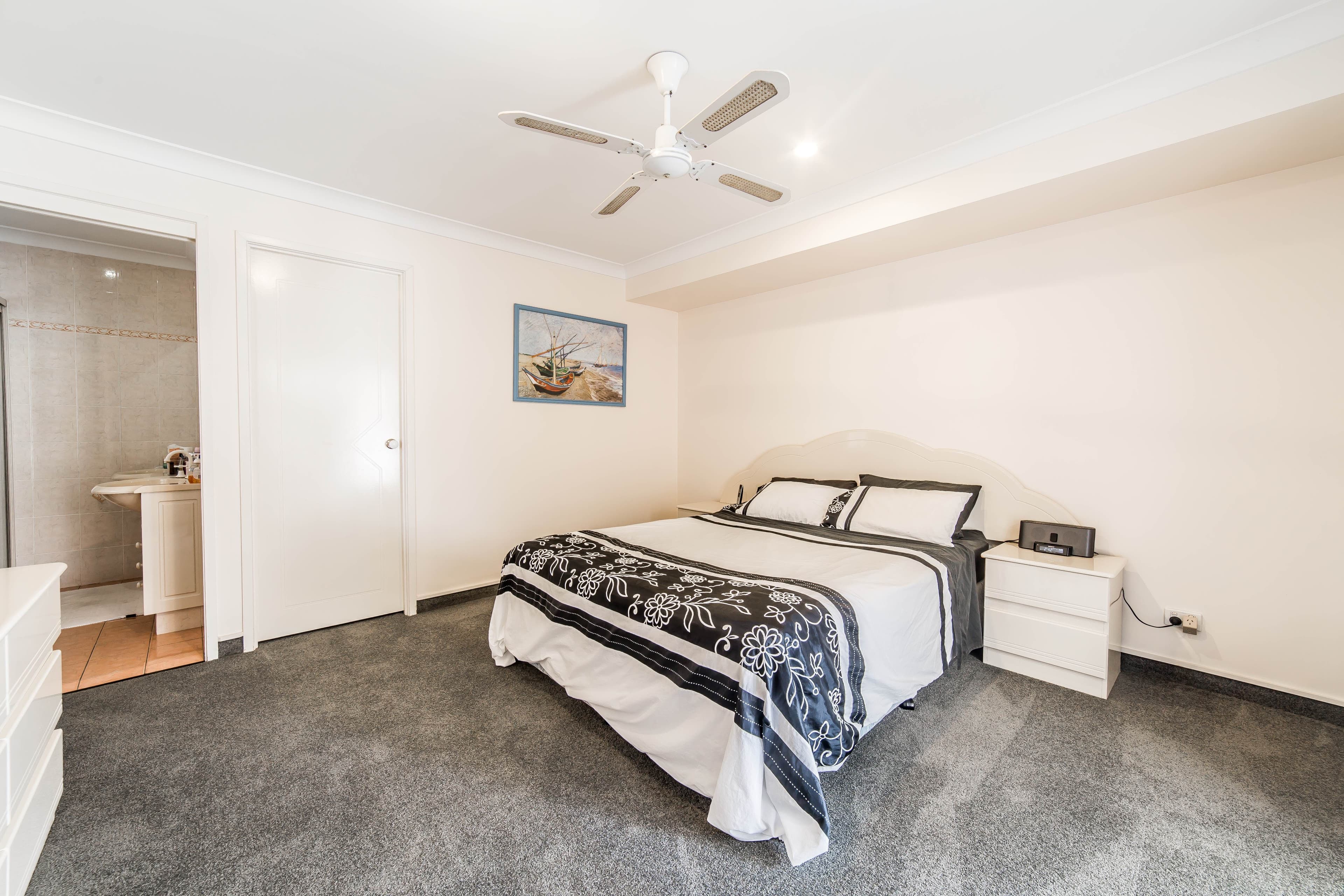 8 Bushlark Street, Varsity Lakes QLD 4227, Varsity Lakes - Thumbnail 8