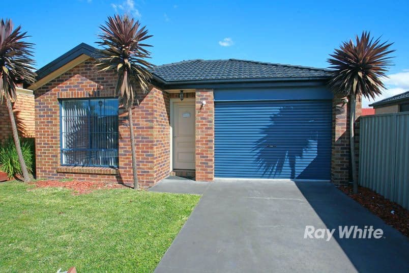 3 Mossman Drive, CRANBOURNE EAST VIC 3977, Cranbourne East - Image 1