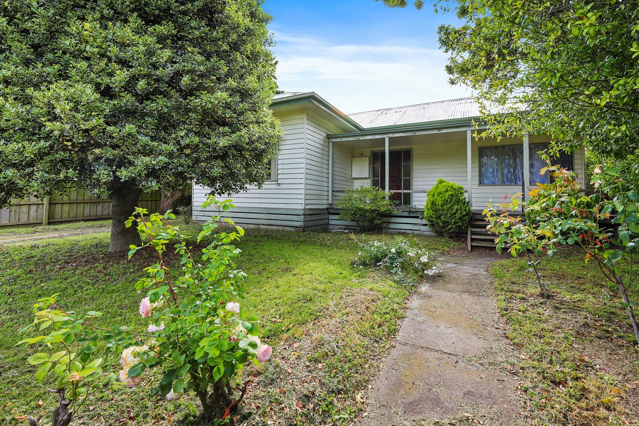 8 Hearn Street, Drouin VIC 3818, Drouin - Thumbnail 2
