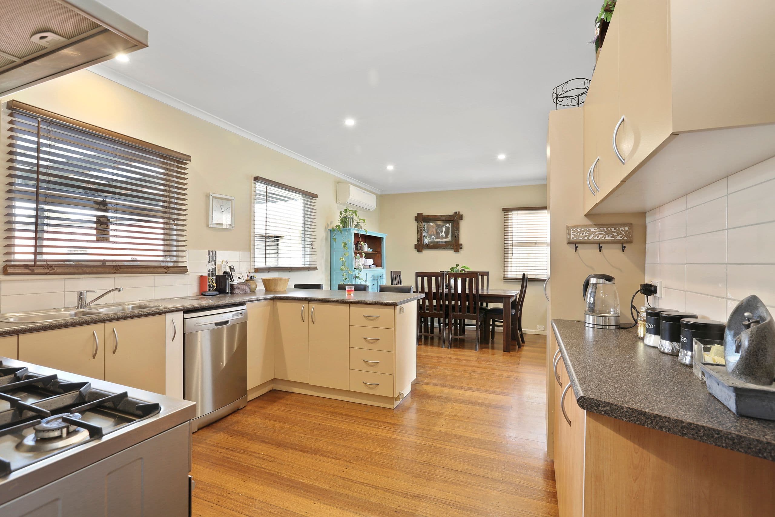 18 Boronia Street, Newcomb VIC 3219, Newcomb - Thumbnail 2