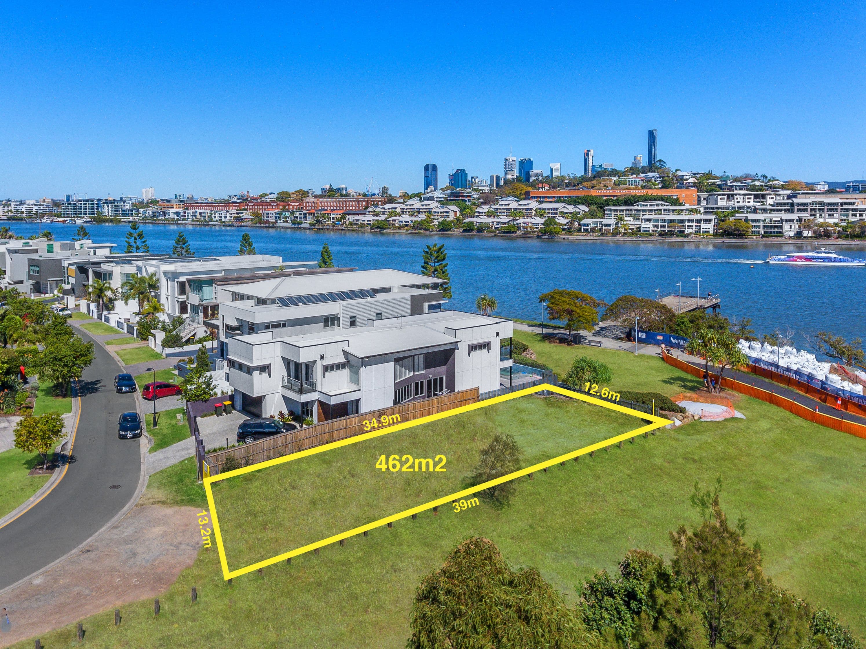 13 Waterline Crescent, Bulimba QLD 4171, Bulimba - Image 1