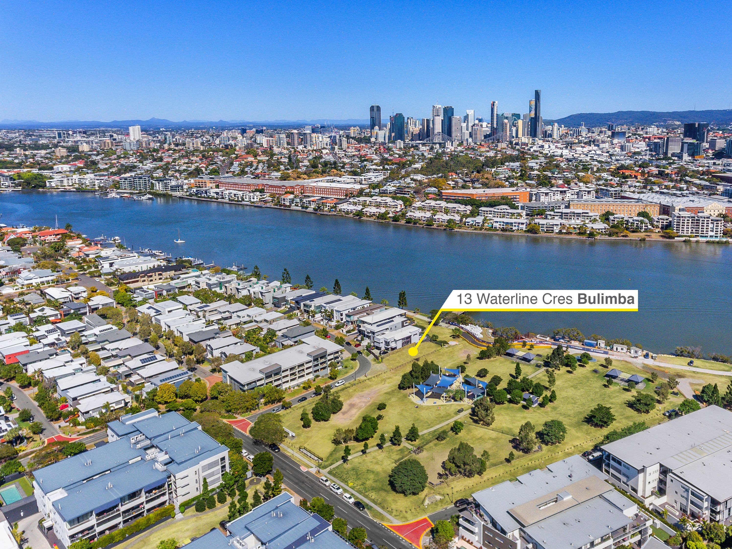13 Waterline Crescent, Bulimba QLD 4171, Bulimba - Thumbnail 2