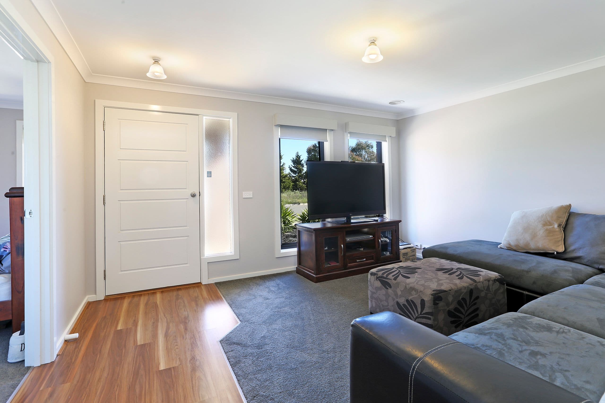 142 Canterbury Road West, Lara VIC 3212, Lara - Thumbnail 2