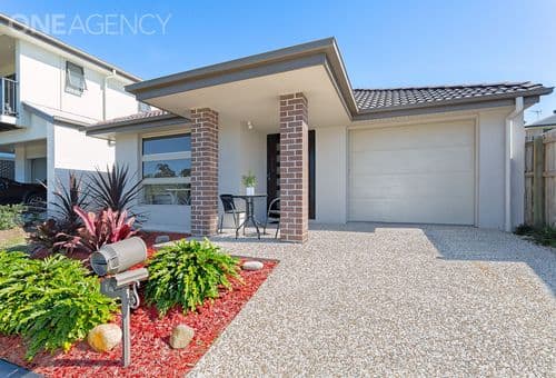 14 Mapleton Drive, North Lakes, North Lakes - Image 1